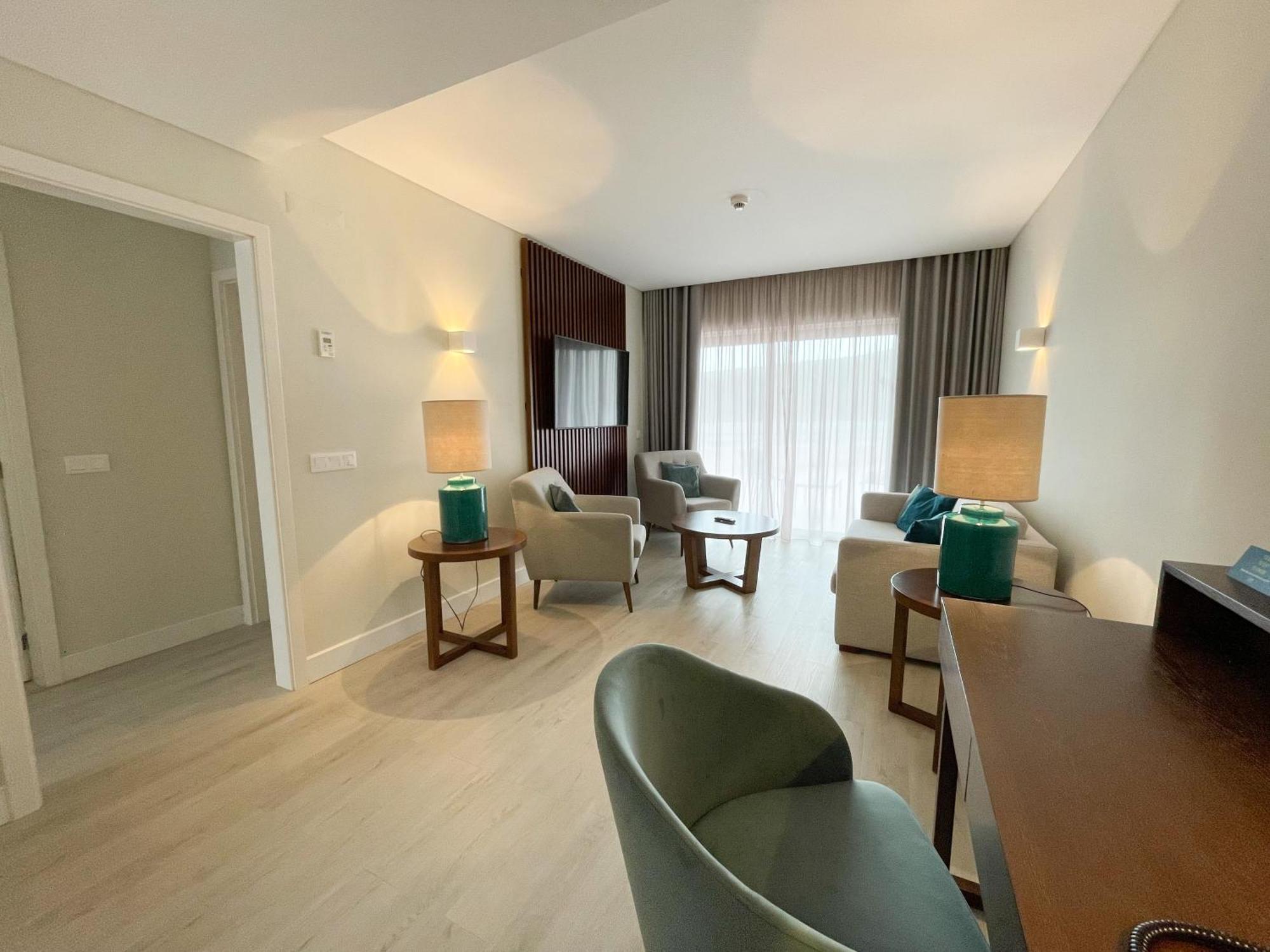 Four Points By Sheraton Sesimbra Eksteriør billede